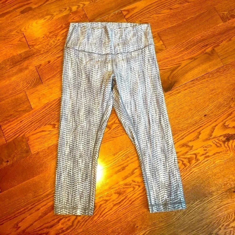 Lululemon wunder under